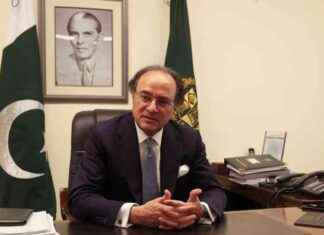 Government to Cut 150,000 Jobs in Right-Sizing Initiative for Economy Boost government-to-cut-150000-jobs-in-right-sizing-nitiative-for-economy-boost