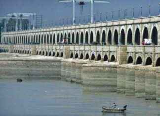 Renovation and Cleaning Closure of Sukkur Barrage for 15 Days renovation-and-cleaning-closure-of-sukkur-barrage-for-15-days