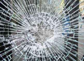 Tragic Four-Vehicle Crash on Super Highway: 1 Dead, 15 Injured tragic-four-vehicle-crash-on-super-highway-1-dead-15-njured