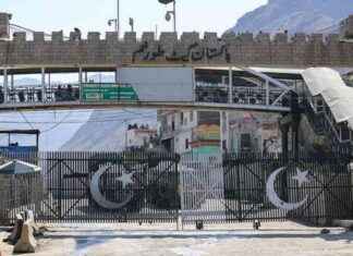 Pakistan closes Afghan border crossing due to trench construction pakistan-closes-afghan-border-crossing-due-to-trench-construction