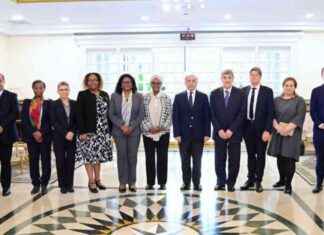 Shehbaz Sharif Welcomes $40 Billion World Bank Investment shehbaz-sharif-welcomes-40-billion-world-bank-nvestment