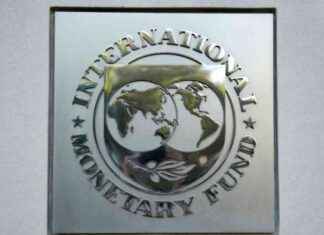 IMF Loan Tranche Expected to Reach Pakistan in May mf-loan-tranche-expected-to-reach-pakistan-in-may