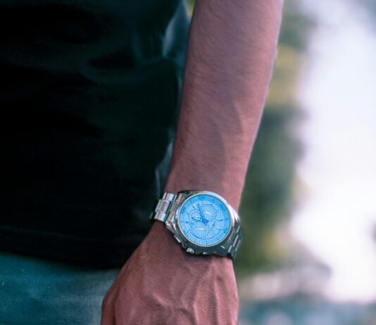 Rado Watch Price In Pakistan: Discover Unbeatable Luxury Deals Today