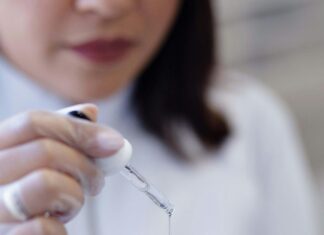 Vitamin C Serum Price In Pakistan: Discover The Best Deals Today