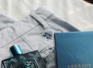 Versace Perfume Price In Pakistan: Discover Luxury Scents Affordably